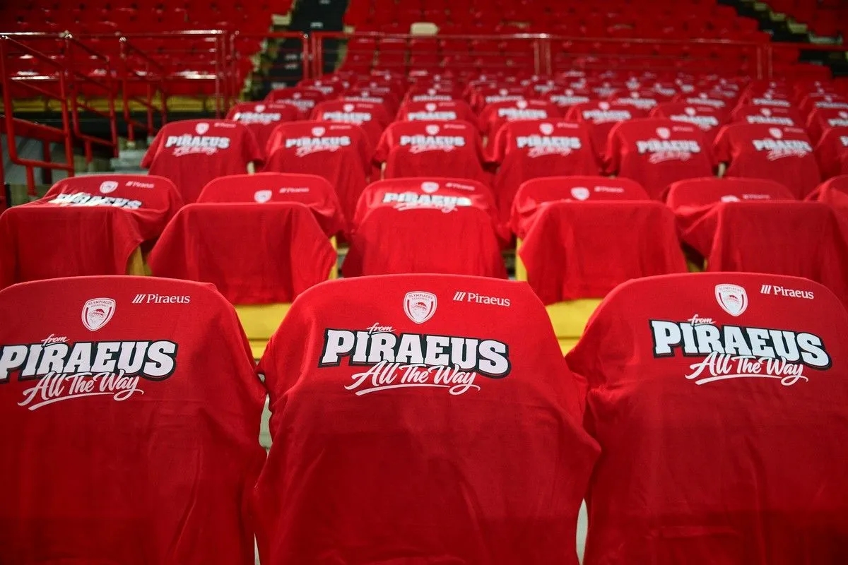 Ολυμπιακός: «Κοκκίνισε» το ΣΕΦ ενόψει Μονακό (pics)