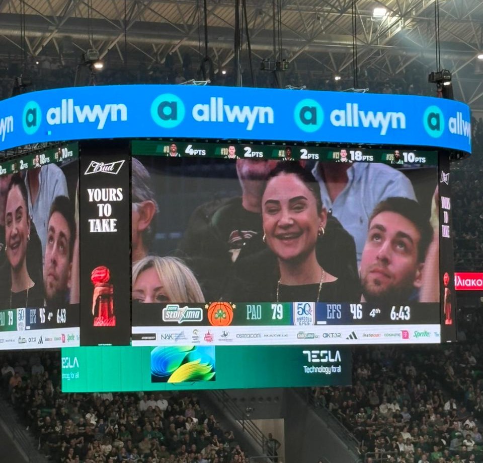 Η Σελέν Ερντέμ βρέθηκε στο T-Center και αποθεώθηκε από τους φίλους του Παναθηναϊκού