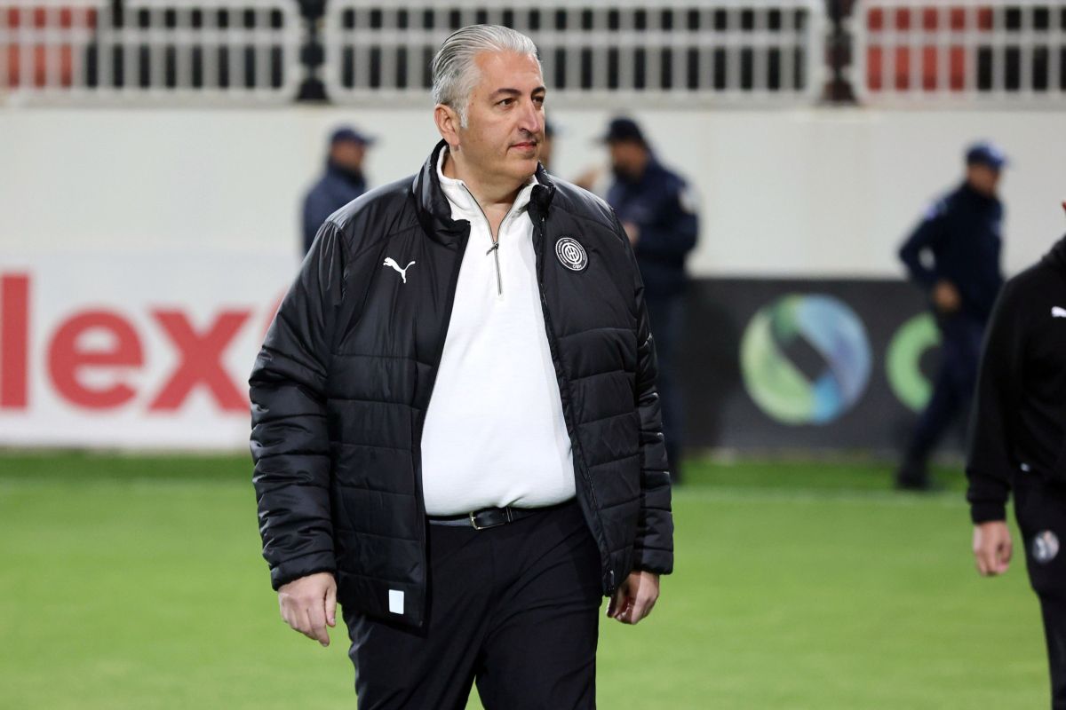 «Αναρωτιέμαι τι κοιτούσες» – Το story του Μπούση για τη φάση του Φούντα