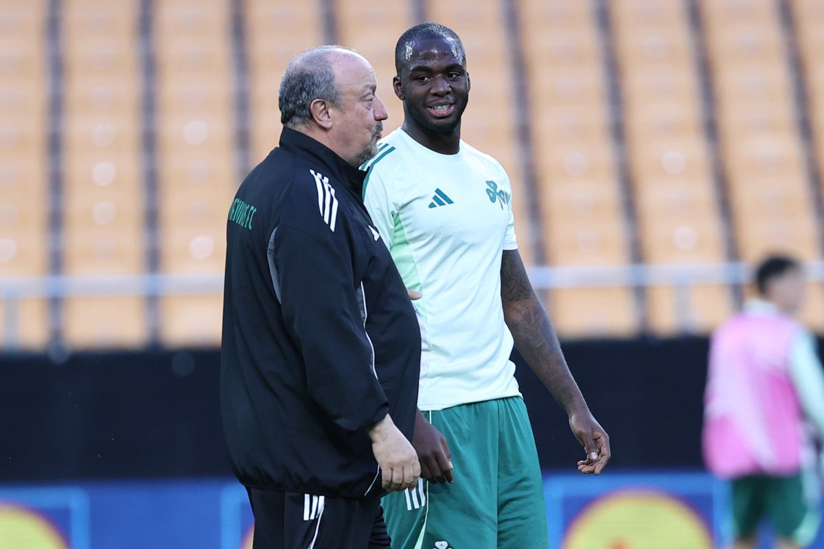 Μόνο κακό κάνει στον Παναθηναϊκό η προπονητολογία γύρω από τον Μπενίτεθ