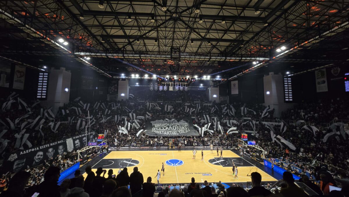 Απίθανη ατμόσφαιρα στο Παλατάκι πριν το τζάμπολ του ΠΑΟΚ – Μπιλμπάο (vid)