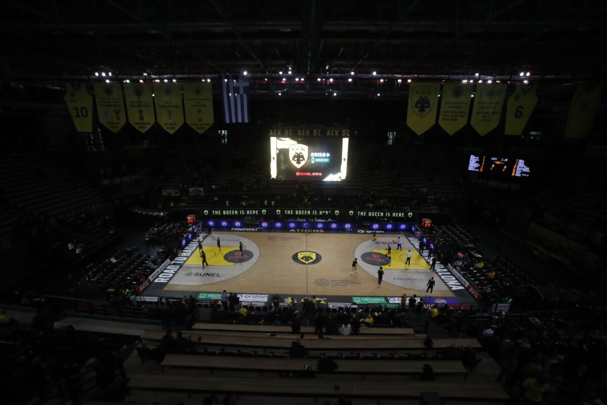 «Καμίνι» η SUNEL Arena – Πόσα εισιτήρια έχουν απομείνει για το ματς της χρονιάς με Μπανταλόνα