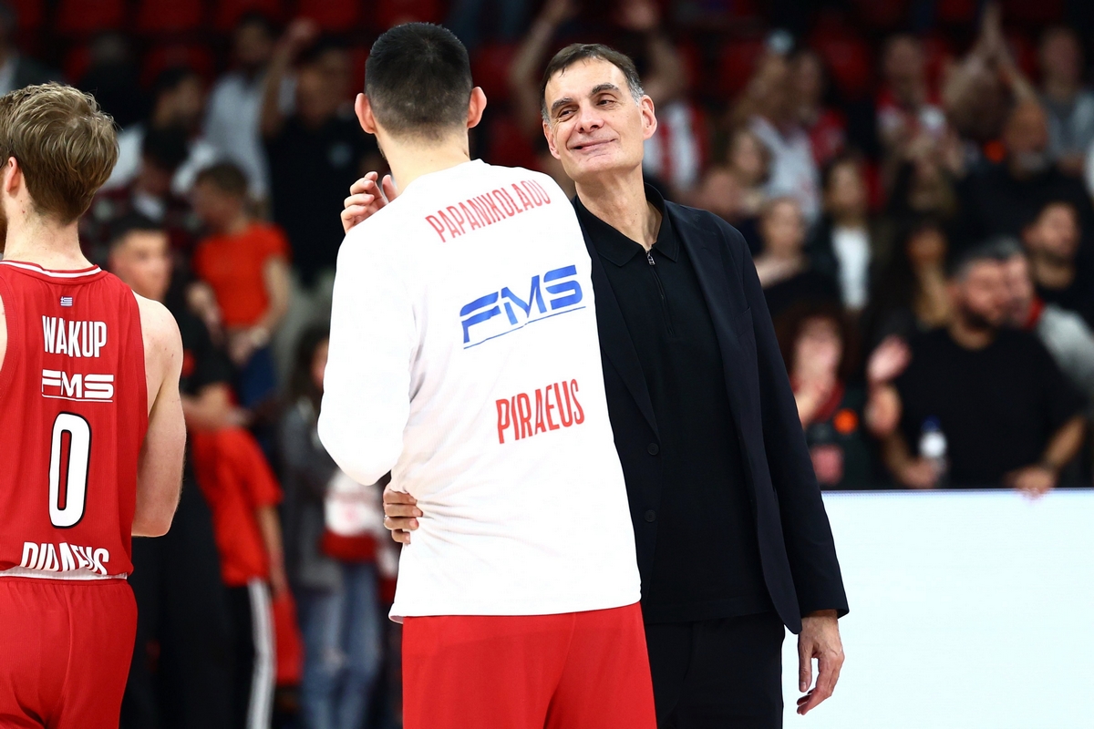 Γιώργος Μπαρτζώκας