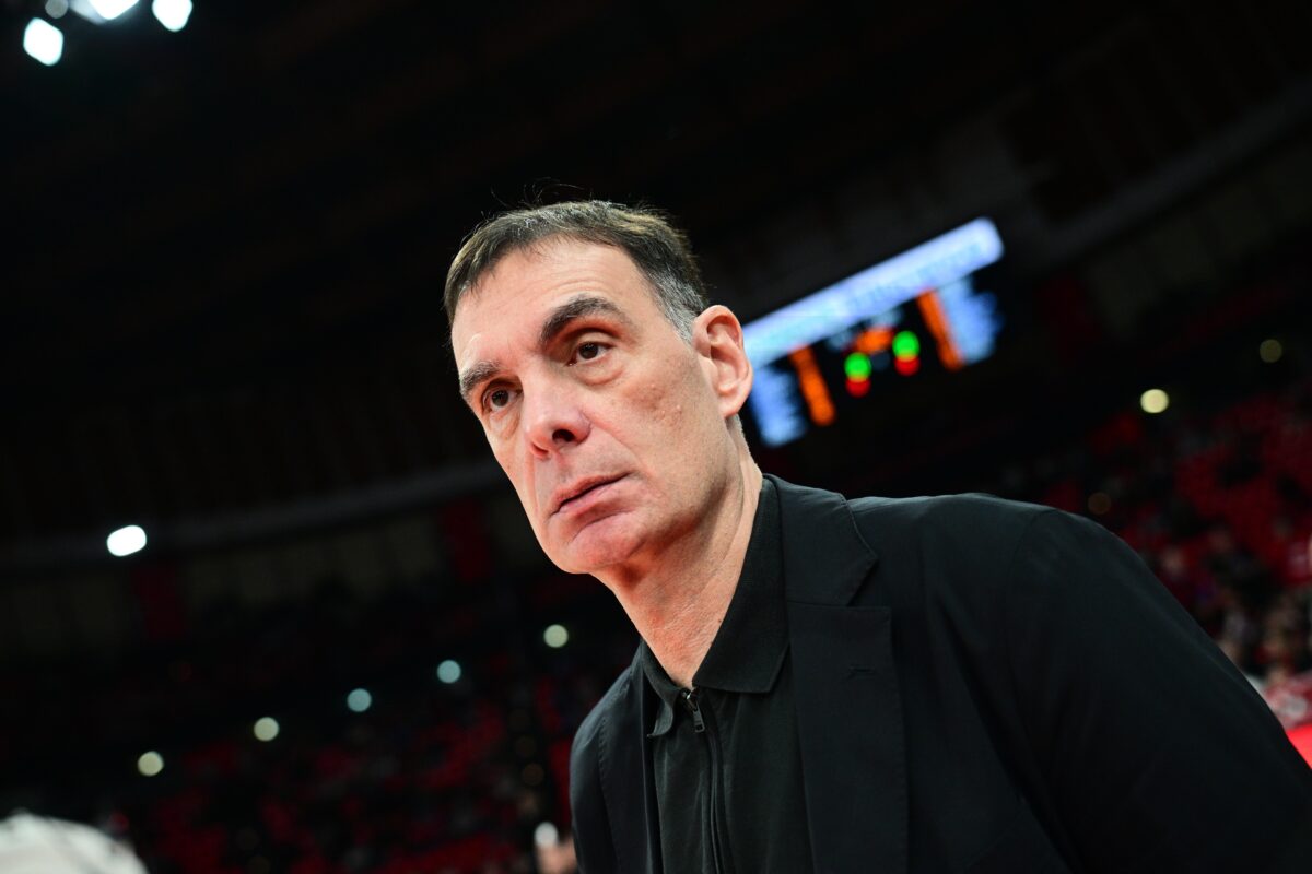 Ο Μπαρτζώκας έγραψε ιστορία: Έφτασε 200 νίκες στον πάγκο του Ολυμπιακού στη Stoiximan GBL