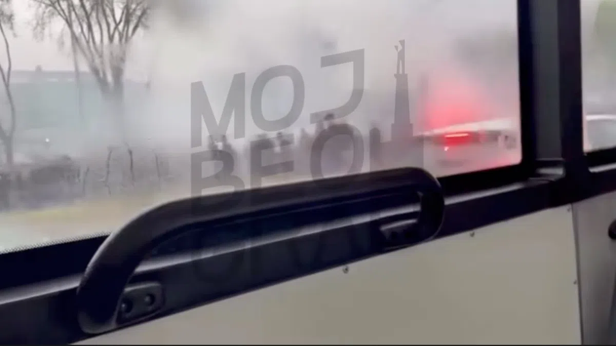 Συμπλοκές οπαδών του Ερυθρού Αστέρα με την αστυνομία πριν το ντέρμπι με την Παρτιζάν (vid)