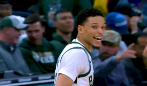 Νίκη χωρίς αντίκρισμα για τους Μπακς κόντρα στους Μάβερικς