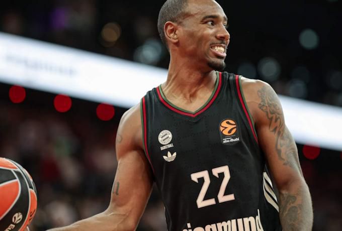 Διαστημική η Παρί, ουσιαστική η Μπάγερν Μονάχου (pic/vid)