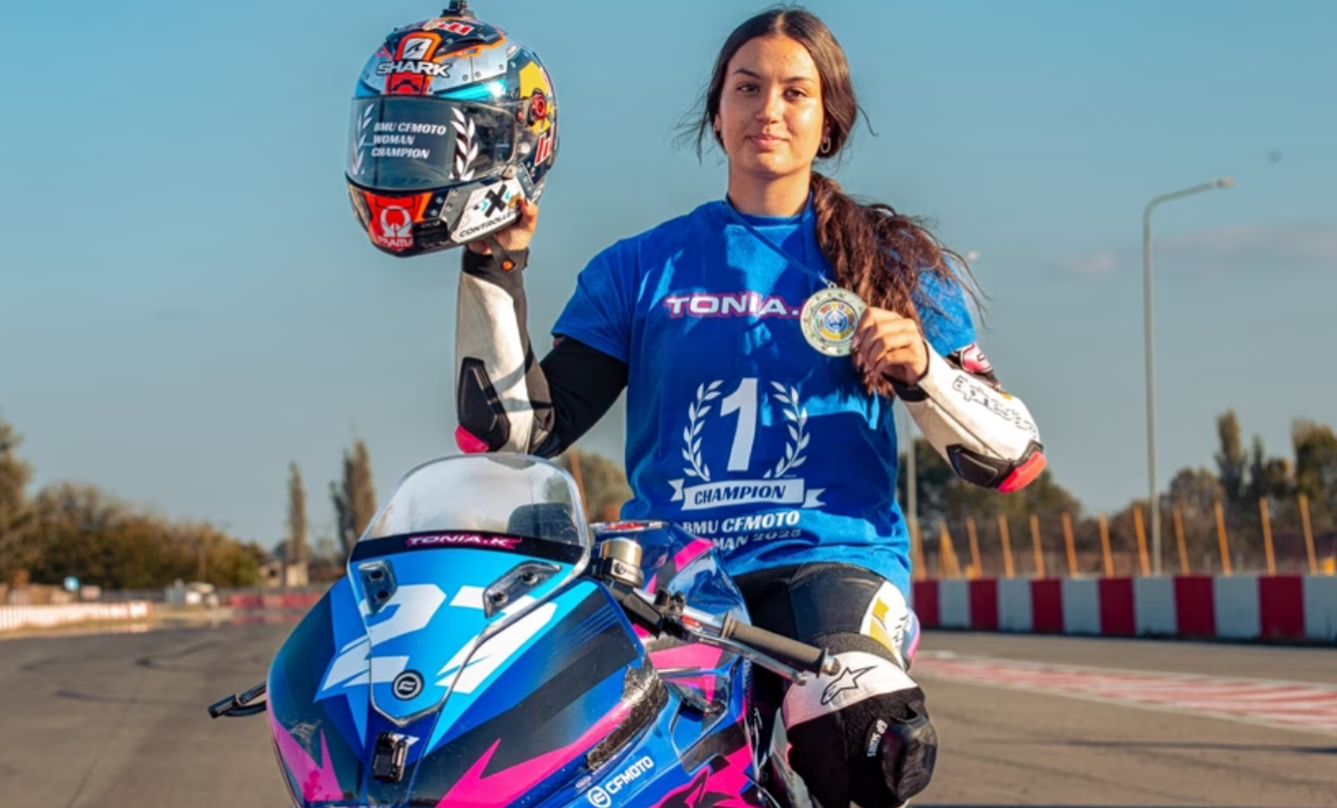 Τόνια Κορρέ