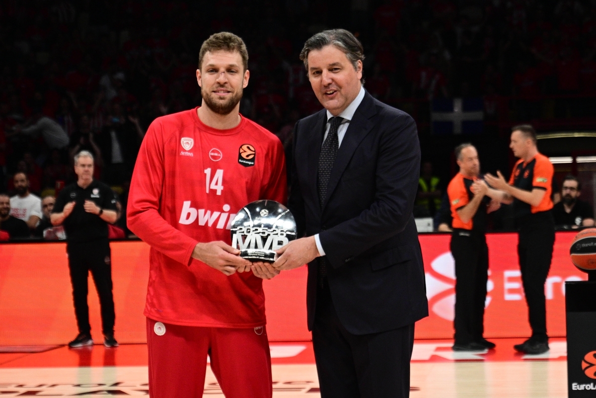 Σάσα Βεζένκοφ