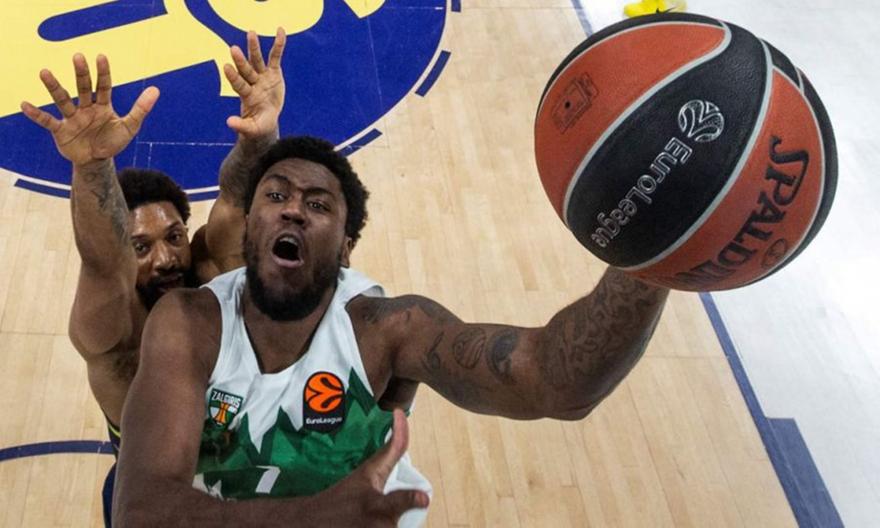 Έκανε το 2-0 η πειστική Φενέρμπαχτσε, μια νίκη μακριά από το Final Four! (vid)