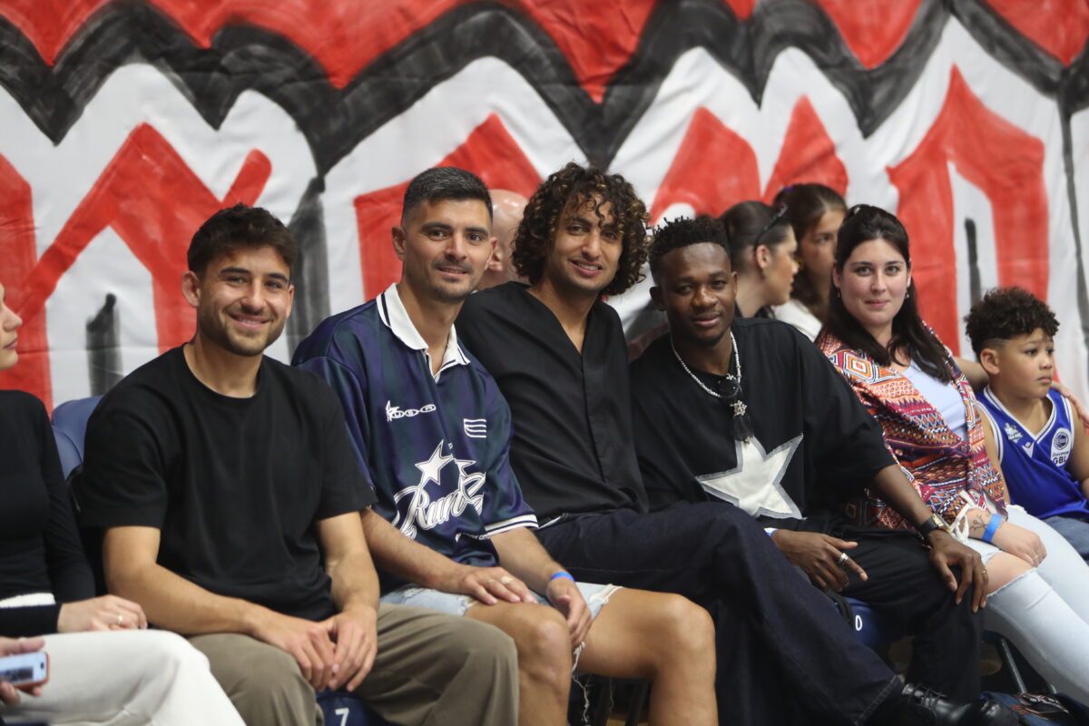 Ποδοσφαιριστές του Ηρακλή στο Ιβανώφειο (pic)