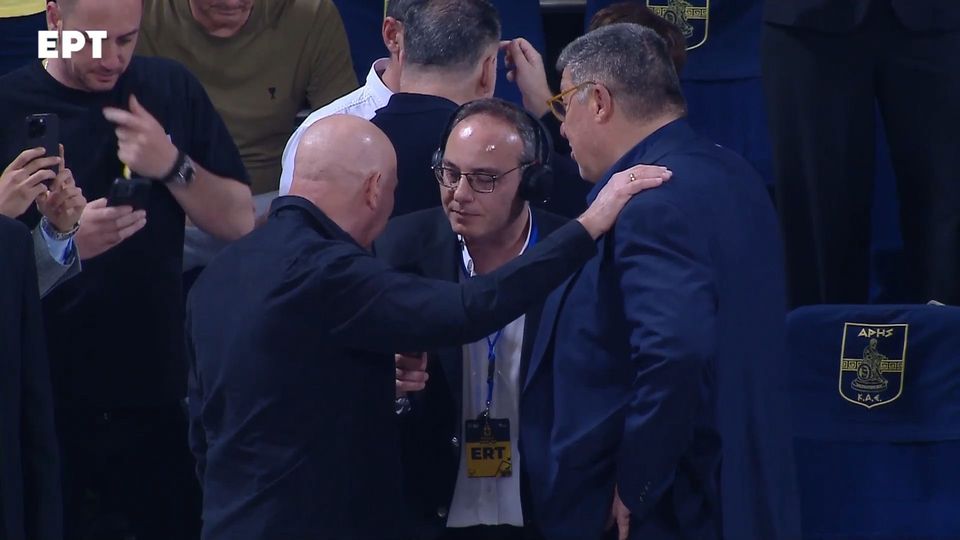 Ρίγη συγκίνησης – Γκάλης και Χριστοδούλου ξανά μαζί στο Παλέ (vid)