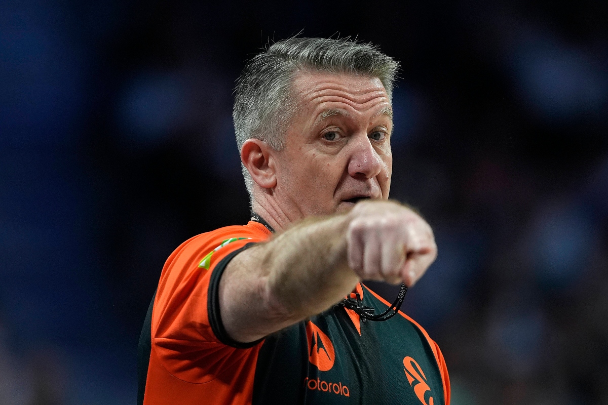 Αυτοί είναι οι διαιτητές που θα σφυρίξουν στα Game 2 Ολυμπιακού και Παναθηναϊκού