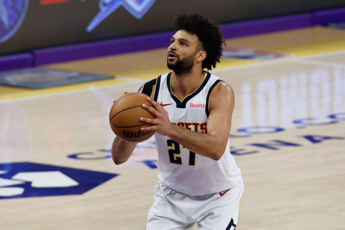 Οι Νάγκετς μείωσαν σε 3-2 τη σειρά με τους Τίμπεργουλβς