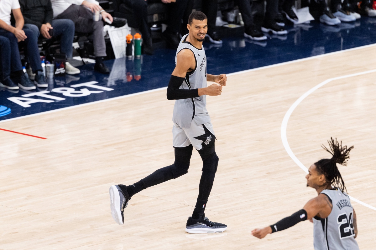 Οι Σπερς «καθάρισαν» τους Μπλέιζερς και έφυγαν για τα ημιτελικά