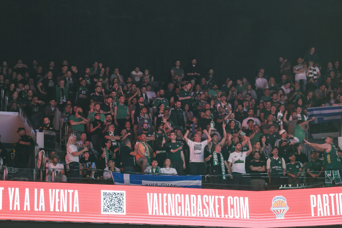 Πράσινη απόβαση στη Βαλένθια: Πάνω από 1.000 φίλαθλοι με τον Παναθηναϊκό