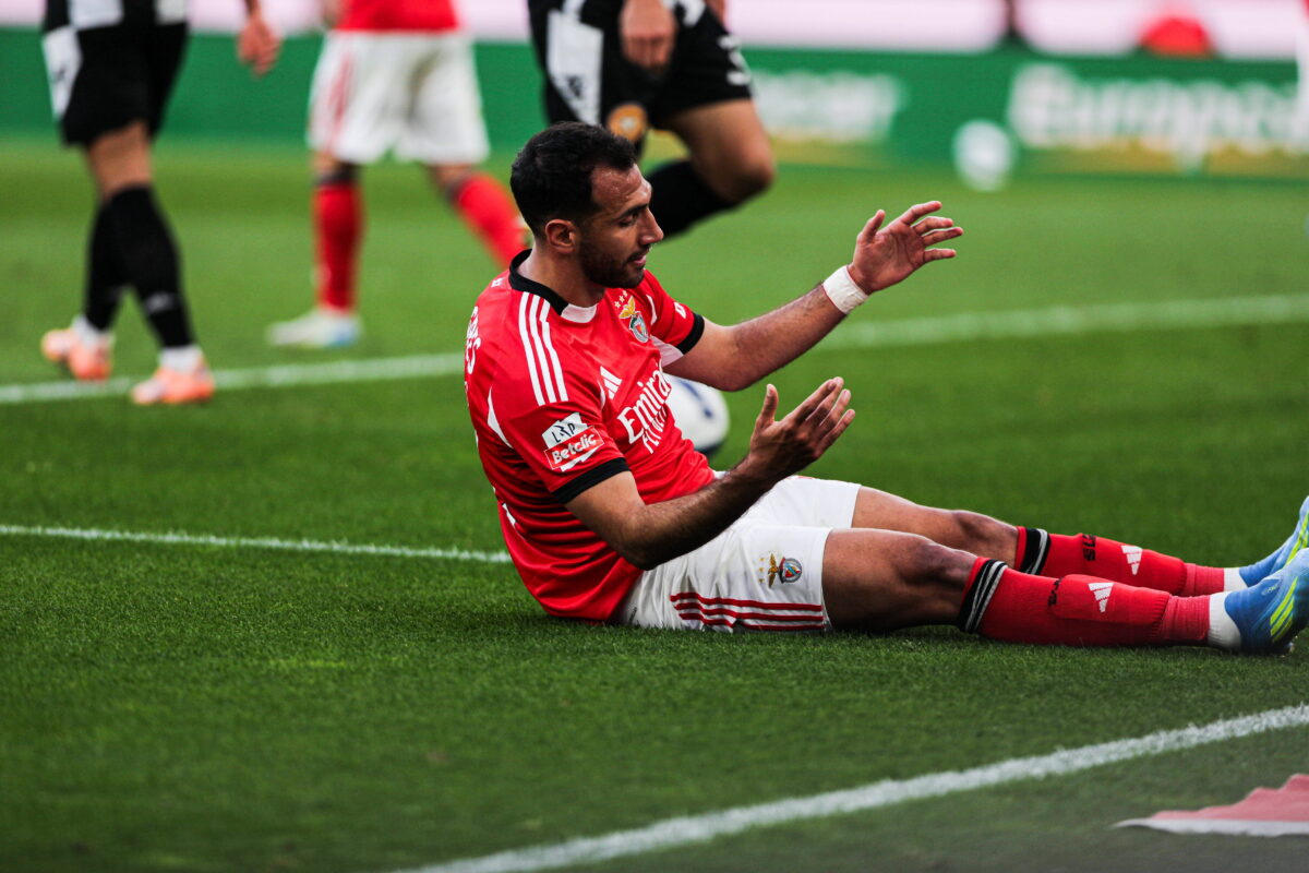 Απογοητευμένος ο Παυλίδης στη Μπενφίκα – Η συζήτηση με τον Μουρίνιο