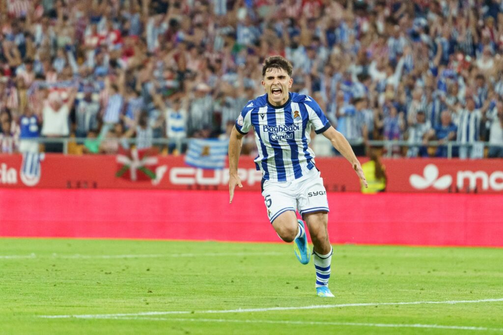 Ρεάλ Σοσιεδάδ: Ένα πρώην… ball boy της έδωσε το τρόπαιο