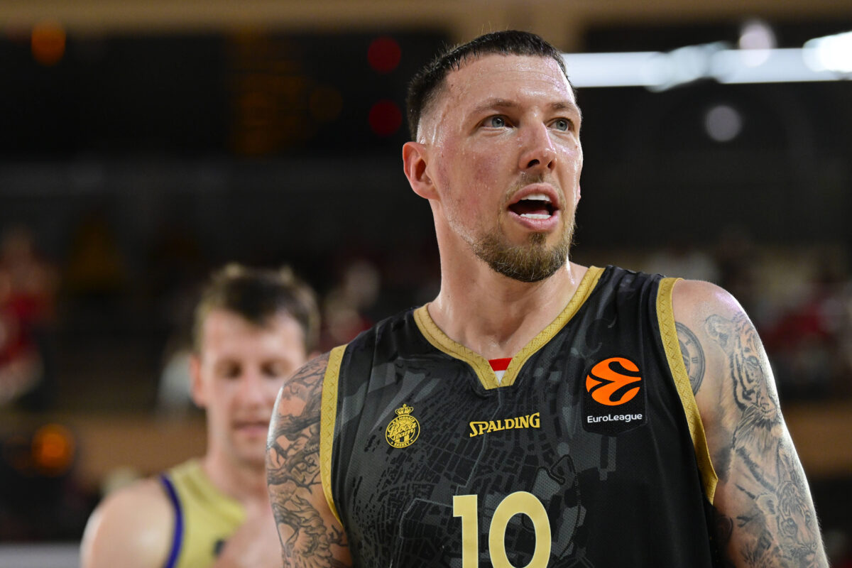 Πρόβλημα με Τάις στη Μονακό πριν τον τελικό Κυπέλλου και τα playoffs με Ολυμπιακό