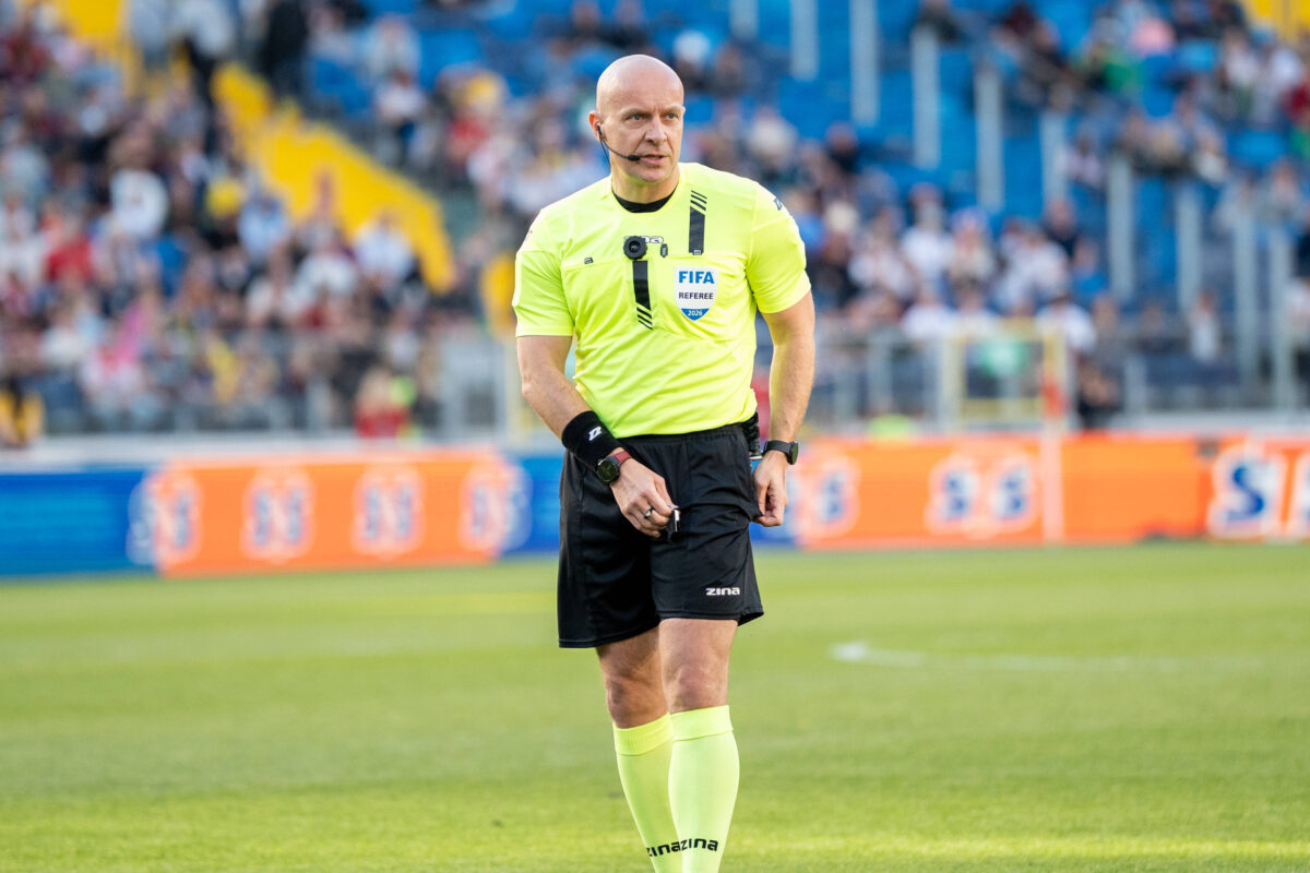 Μαρτσίνιακ σε οπαδό της Μπαρτσελόνα: «Οι αποφάσεις μου ήταν υπέρ σας, όχι εναντίον σας» (vid)