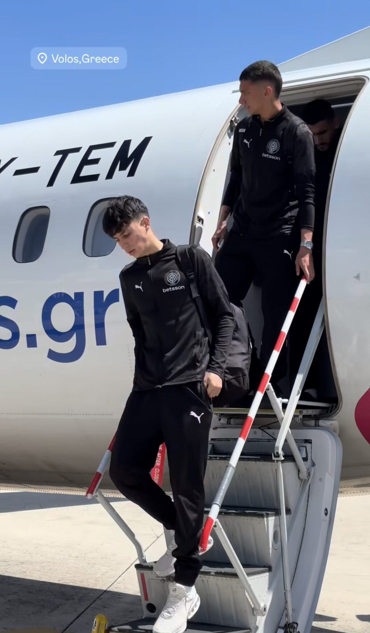 Έφτασε στον Βόλο ο ΟΦΗ για τον μεγάλο τελικό (vid)