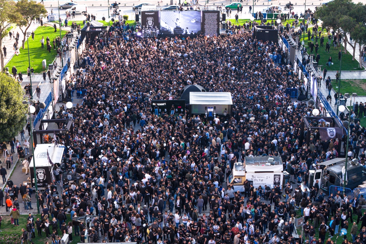 Το πάρτι του κόσμου του ΠΑΟΚ για τα 100 χρόνια (pics)