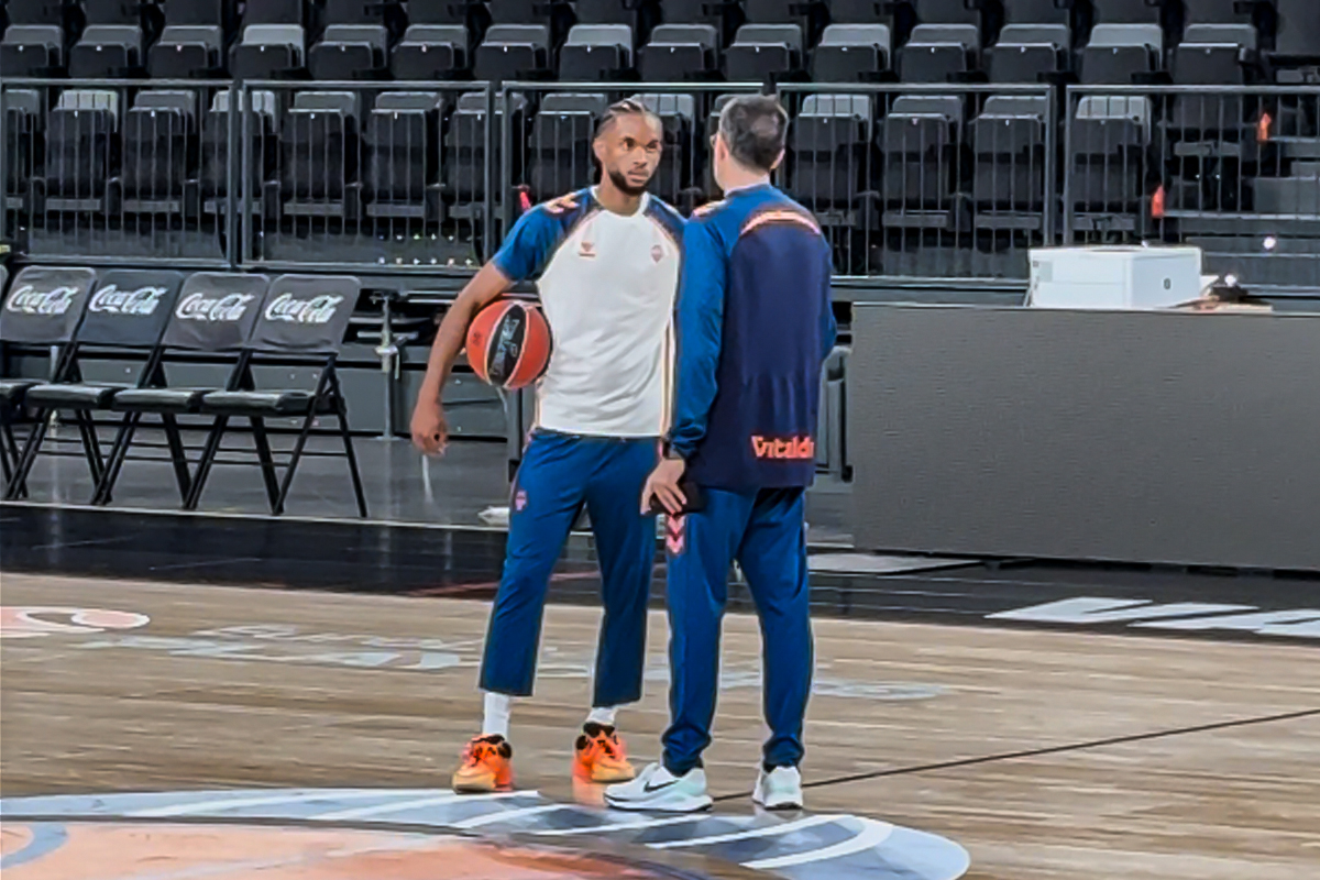 Βαλένθια – Παναθηναϊκός: Η συζήτηση Μαρτίνεθ – Μοντέρο (vid)