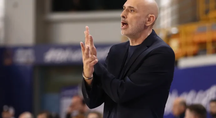 Η οκτάδα είναι στο χέρι του Ηρακλή