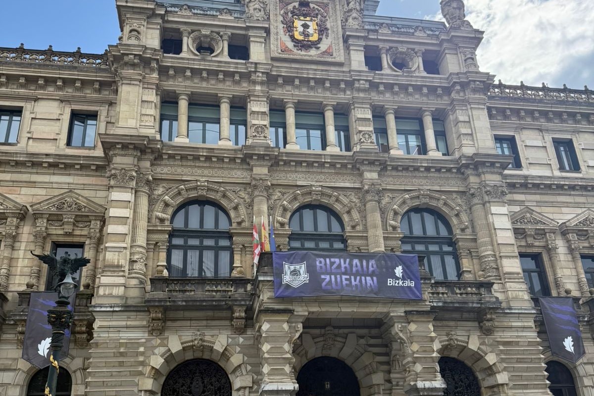 Σε ρυθμούς τελικού το Μέγαρο της επαρχιακής Κυβέρνησης στο Μπιλμπάο (vid)
