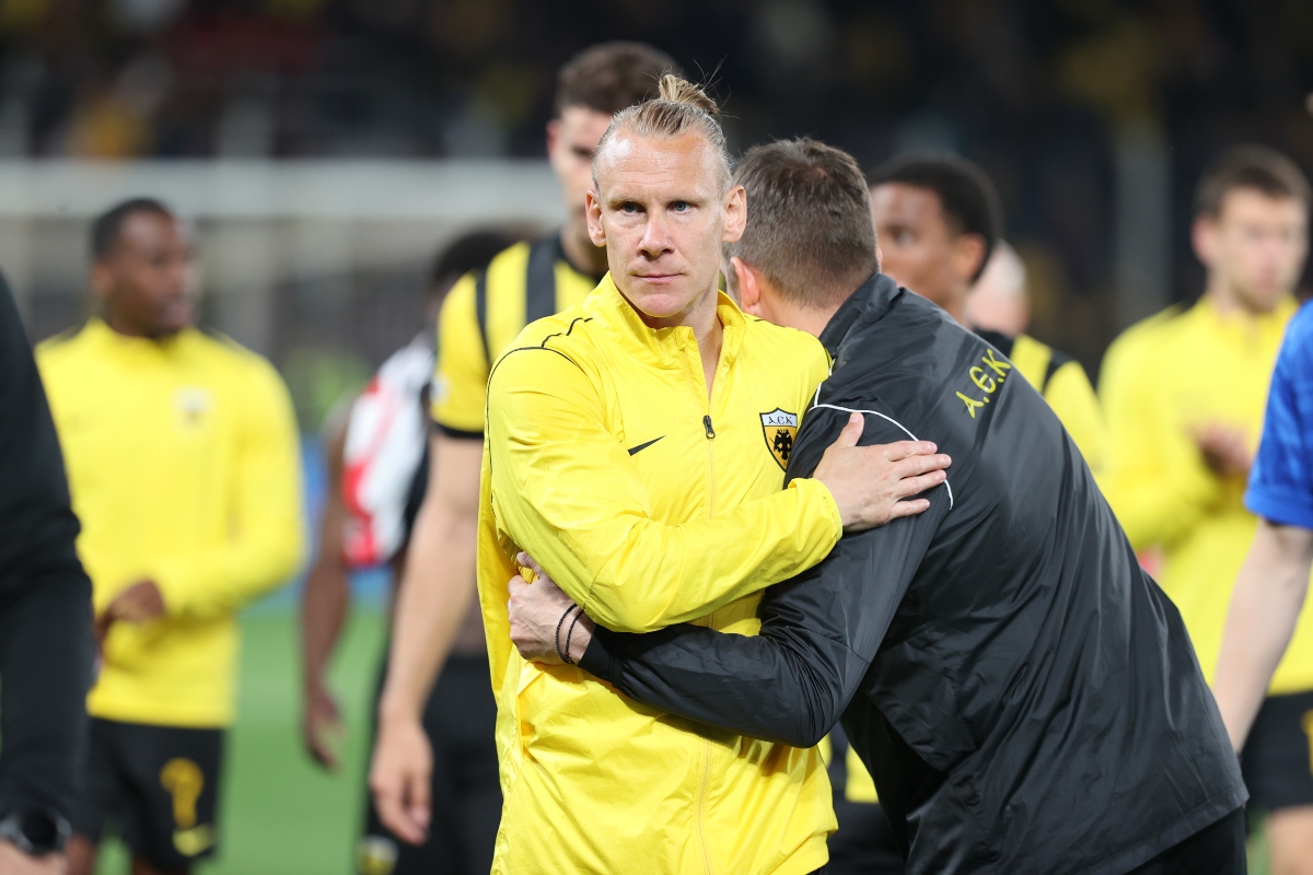 Σερβικά ΜΜΕ αποθεώνουν τον Βίντα: «Ο πιο ισχυρός στα αποδυτήριά της ΑΕΚ, μελλοντικό μέλος του προπονητικού τιμ»