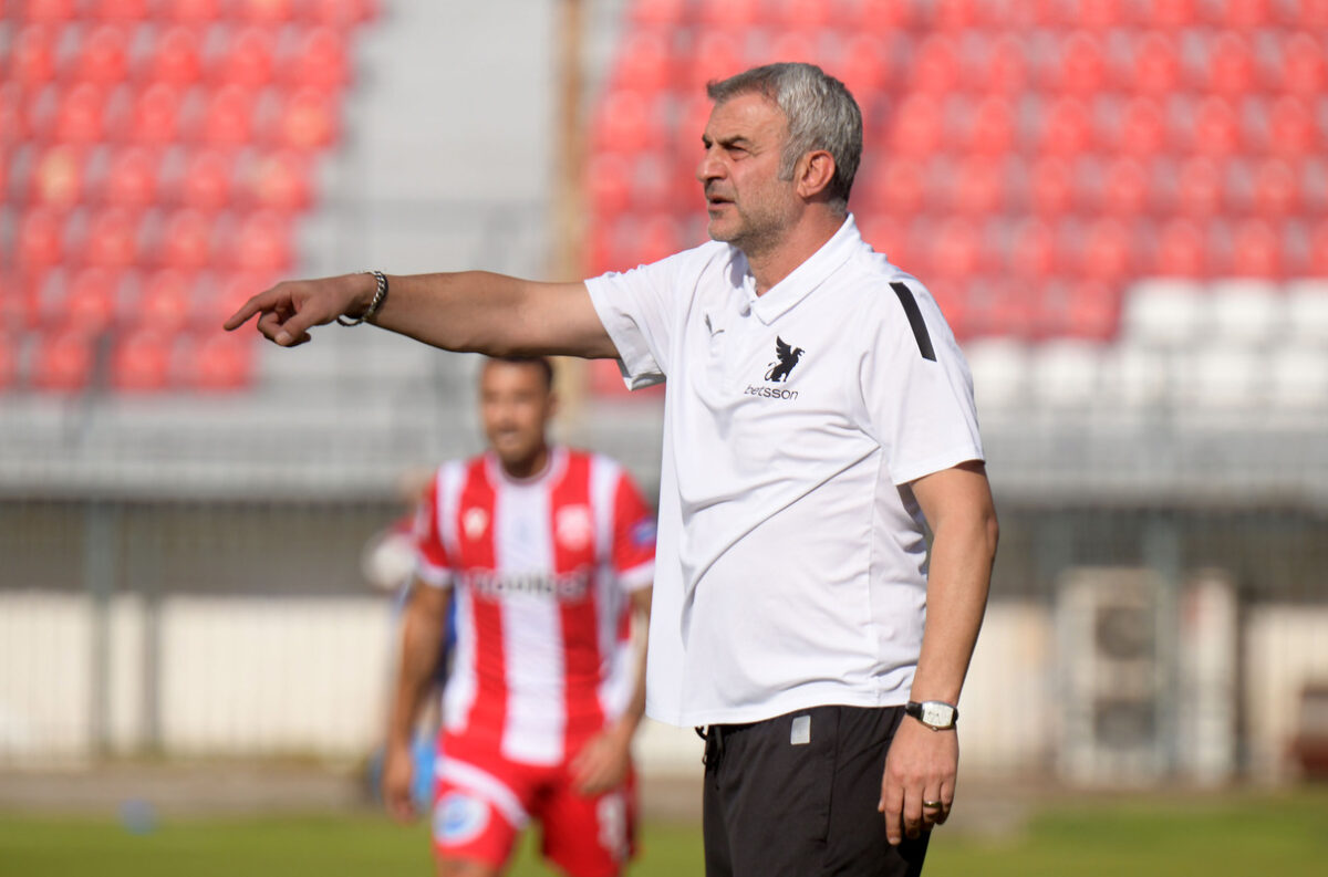 Τα συλλυπητήρια του ΟΦΗ στον Δέλλα για τη Γωγώ Μαστροκώστα: «Ο πόνος σου είναι και δικός μας»