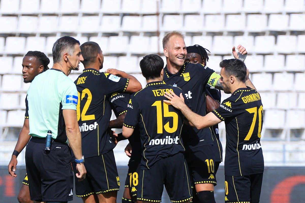 Η ωραία εκτέλεση του Χόνγκλα για το 1-0 του Άρη