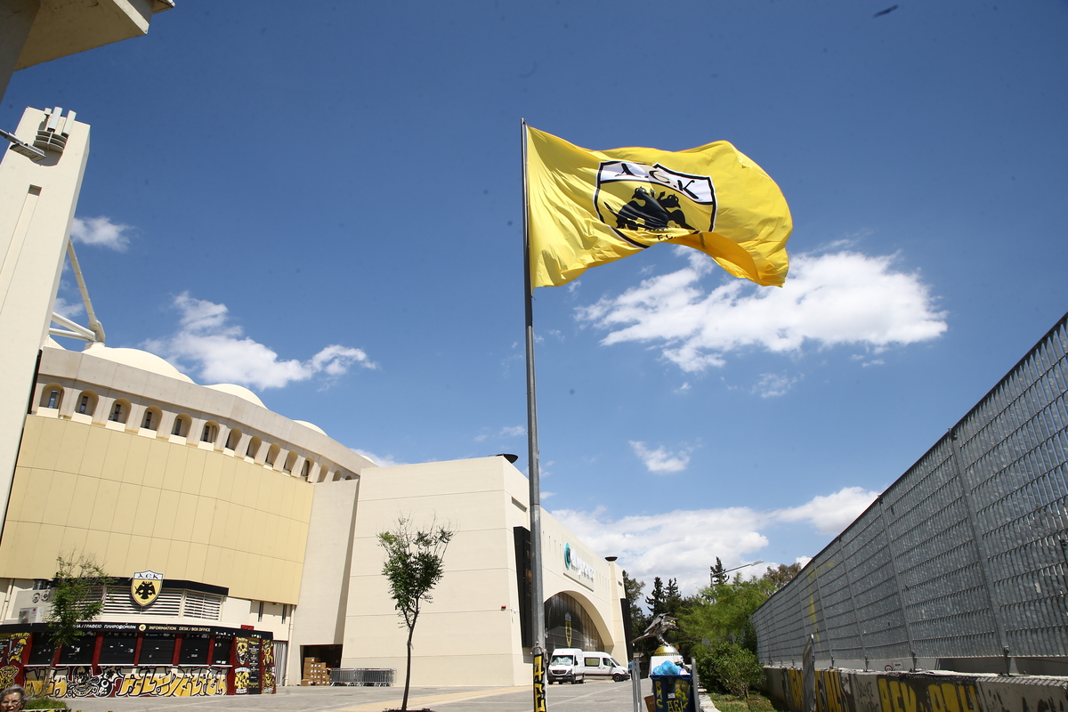 Στα κιτρινόμαυρα η Νέα Φιλαδέλφεια – Δείτε τη προετοιμασία για τη φιέστα της ΑΕΚ