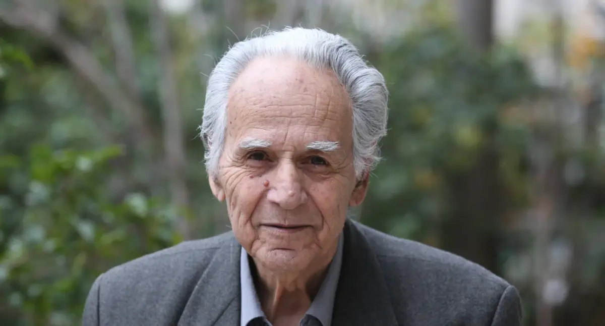 «Έφυγε» από τη ζωή ο Στάθης Γαβάκης, η θρυλική φωνή του Ολυμπιακού