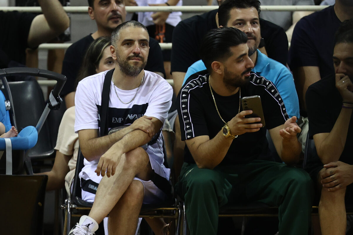 Ήταν και ο ΛΕΞ στο Final Four – Έπαθε πλάκα με τους οπαδούς του Ολυμπιακού (vid)