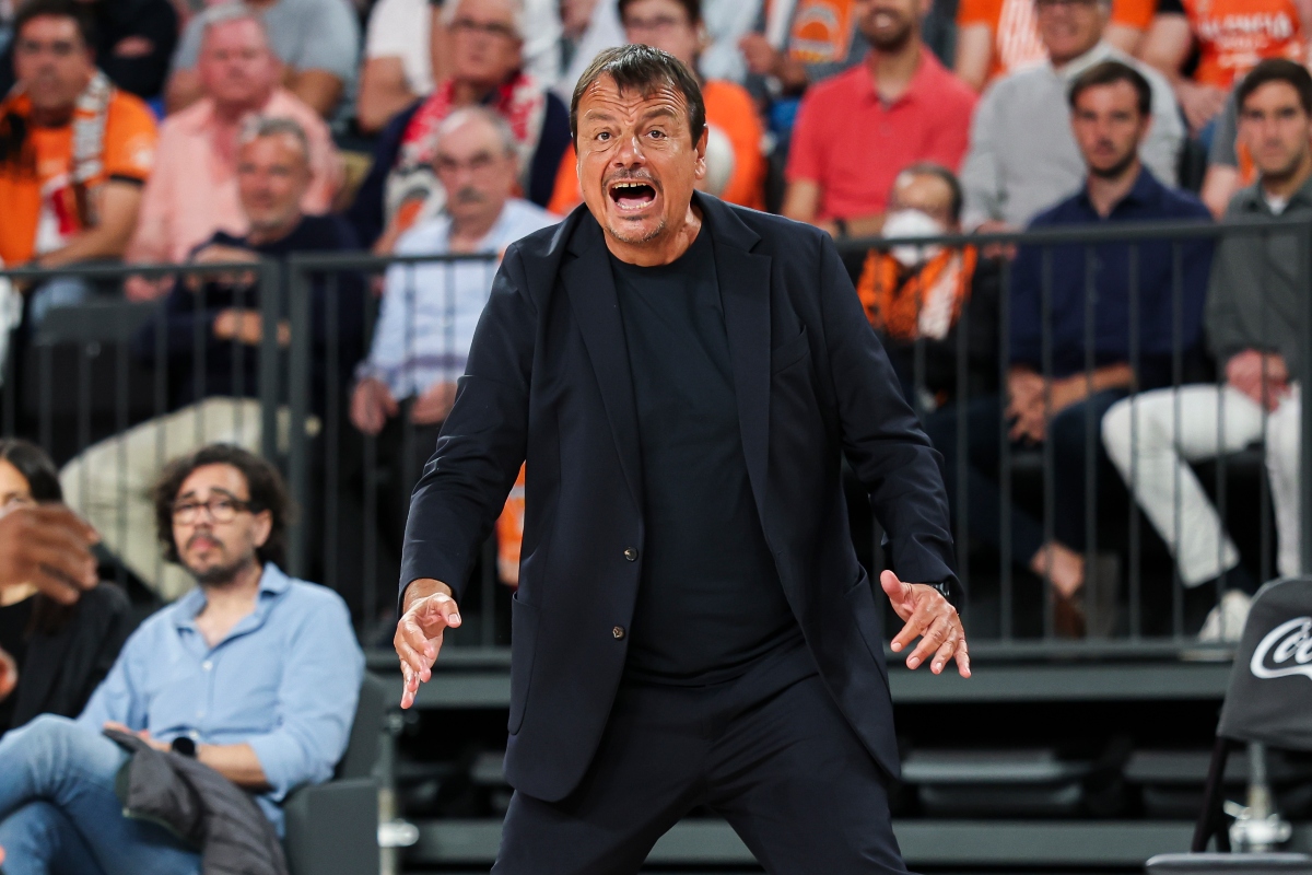 Αταμάν: «Ο Χέις έχει την εμπειρία και το ειδικό βάρος για να πάρει το σούτ – Έπαιξε εξαιρεικό μπάσκετ η Βαλένθια»