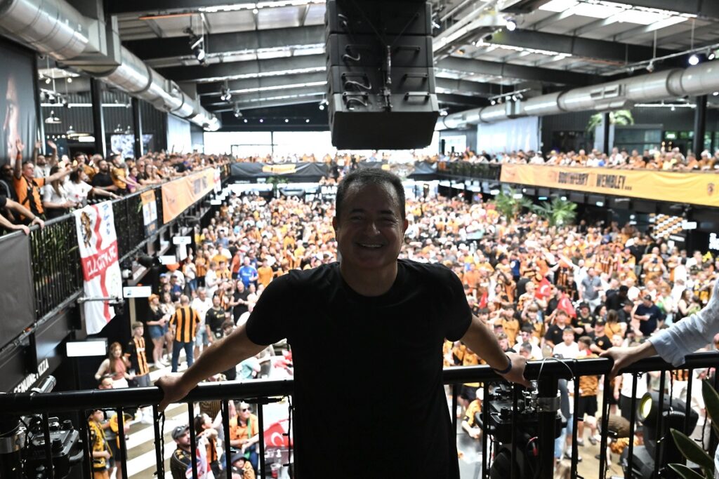 Ο «Mr. Survivor» έχει πλέον ομάδα στην Premier League