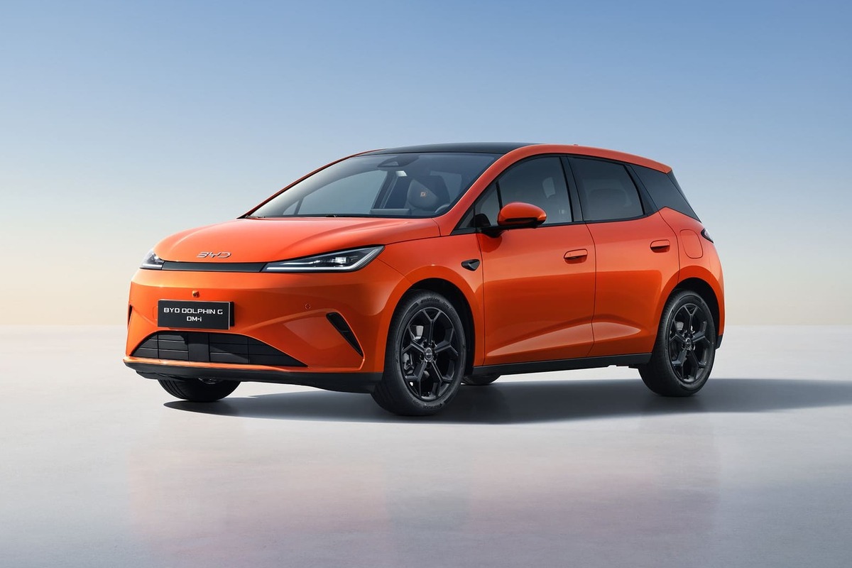 BYD Dolphin G DM-i: Μικρό υβριδικό με αυτονομία 1.000 χλμ.
