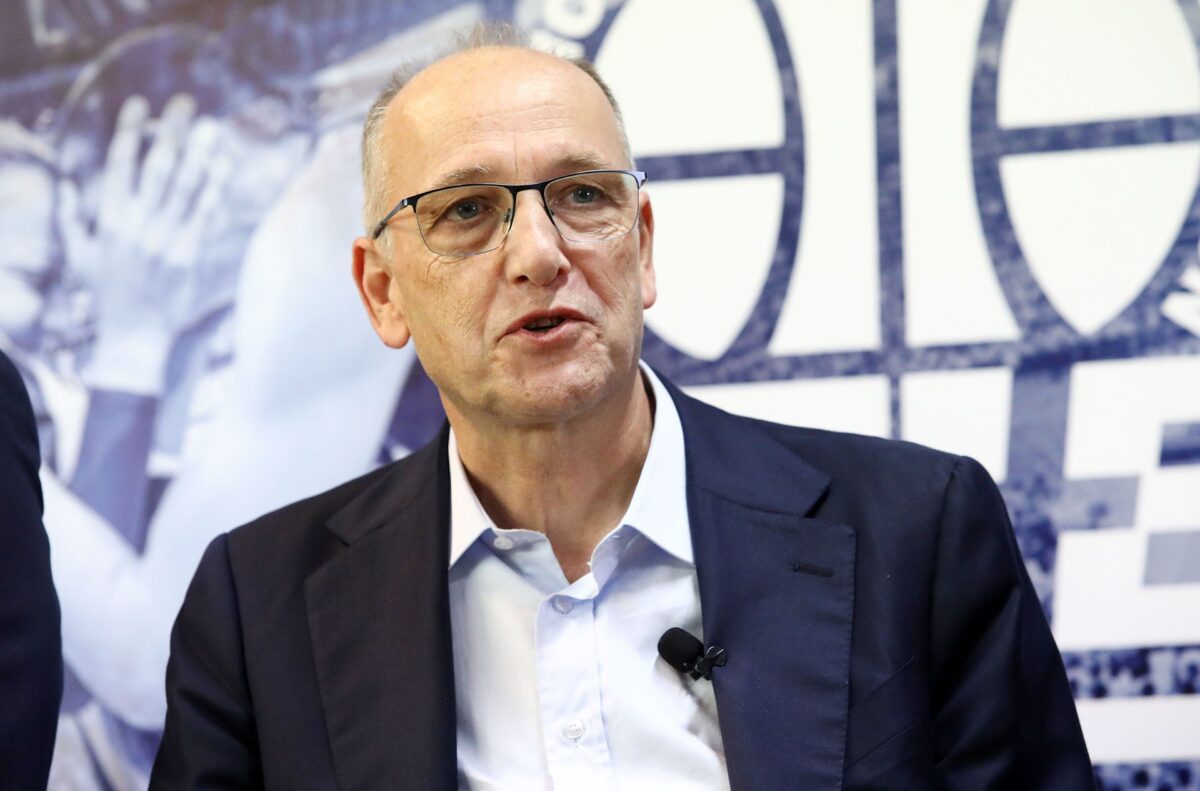 Ερώτηση στη Βουλή για «τα έργα και τις ημέρες» Λιόλιου