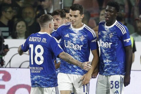 Χαμός στη Serie A: Η Κόμο του… killer Δουβίκα στο Champions League, «αυτοκτόνησε» η Μίλαν!