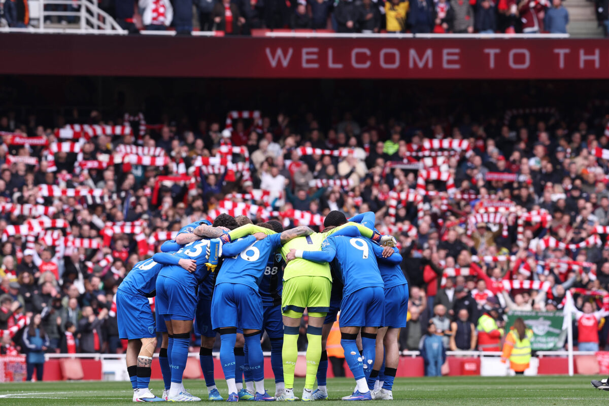 Σκάνδαλο στη Premier League: Παίκτης της Μπόρνμουθ έστελνε μηνύματα σε 15χρονη μαθήτρια