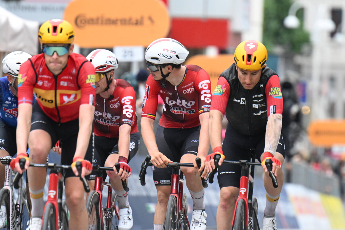 Giro d’ Italia: Σοκαριστική καραμπόλα και… αποκαλυπτικό ατύχημα ποδηλάτη