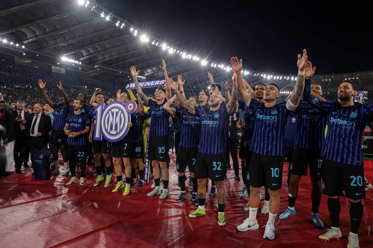 Η Ίντερ λύγισε τη Λάτσιο με 2-0 και σήκωσε το Coppa Italia