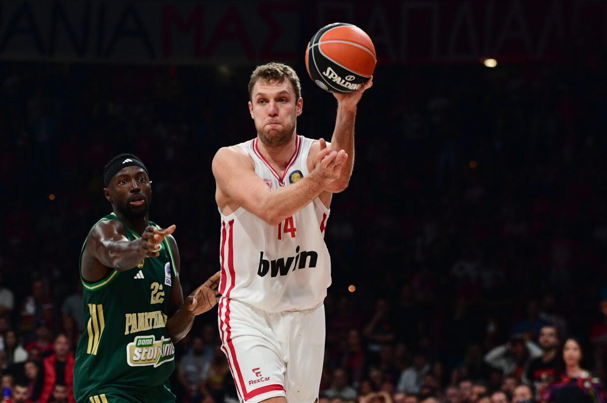 Με ενδεκάδα ο Ολυμπιακός για το game 1 κόντρα στον Παναθηναϊκό