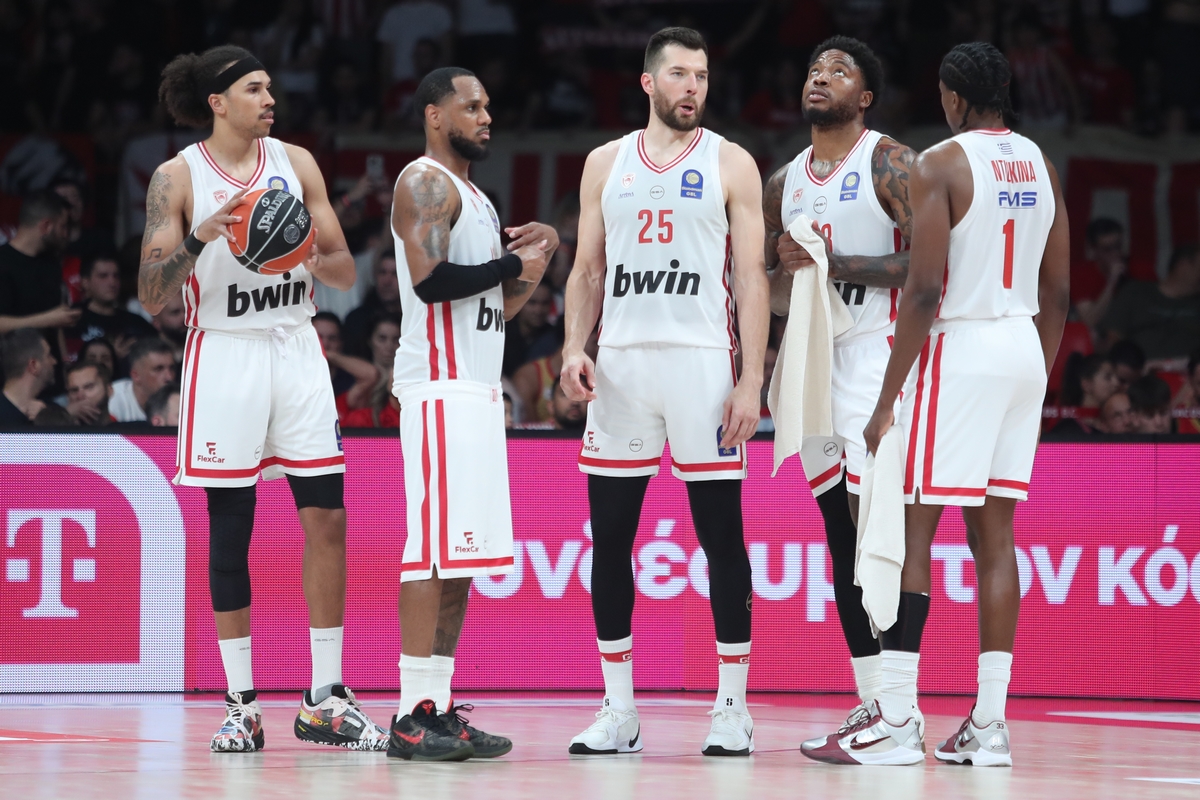 Εκπλήξεις στη αποστολή από Μπαρτζώκα για το Game 2 στο T-Center