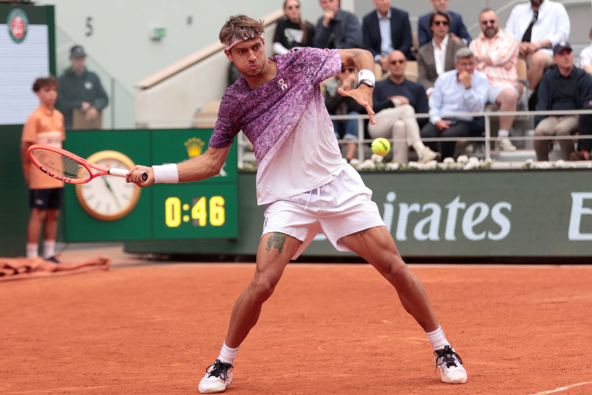 Απρόοπτο στο Roland Garros – Ο Κομπόλι στον τελικό άνευ αγώνα