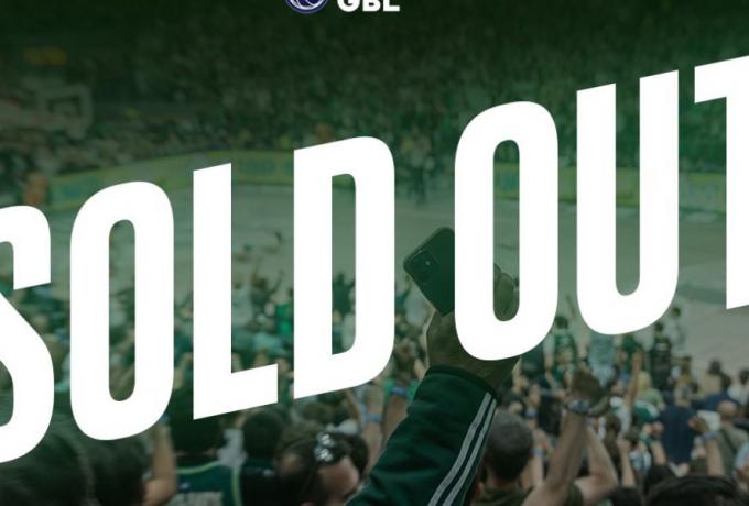Sold out το «T-Center» για τον πέμπτο τελικό (pic)