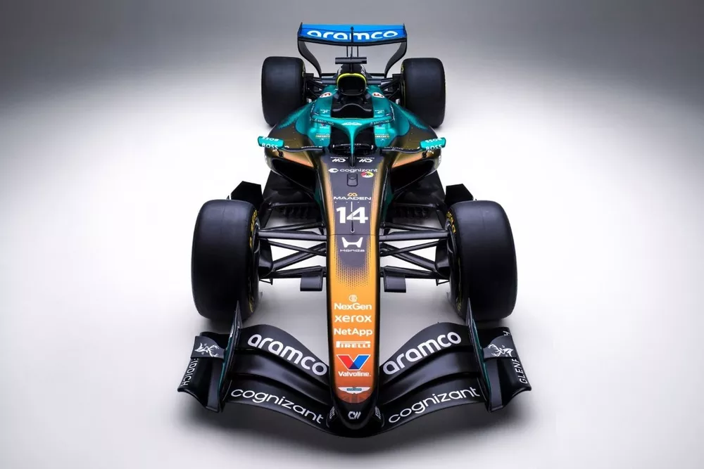 Ειδικό livery της Aston Martin για το Μονακό με εφέ αλλαγής χρώματος (vid & pics)