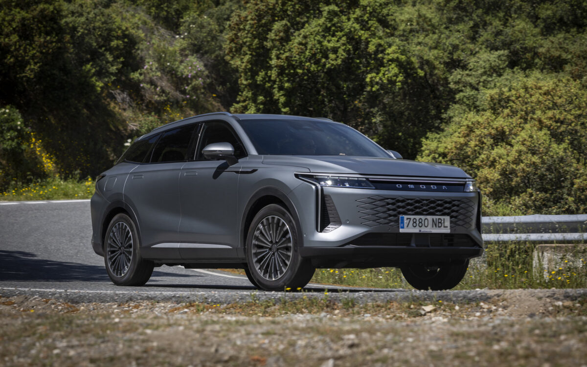 OMODA 9 SHS-P AWD: Premium χαρακτήρας, 537 ίπποι και αυτονομία έως 1.100 km
