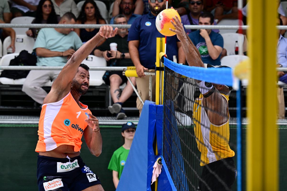 Διακοπή στους αγώνες του Athens Finals στο Σύνταγμα λόγω καταιγίδας